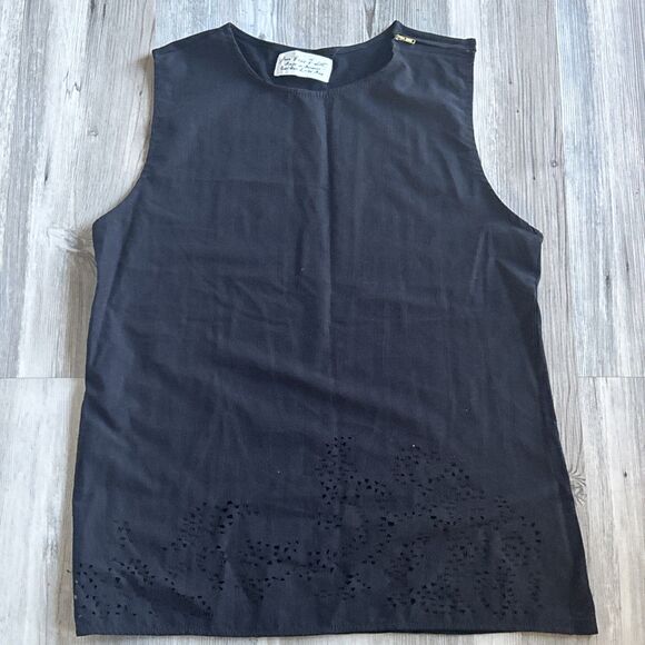 Zara Basic T Shirt Black Sleeveless Eyelet Top With Gold Zipper Size Large - Picture 3 of 7